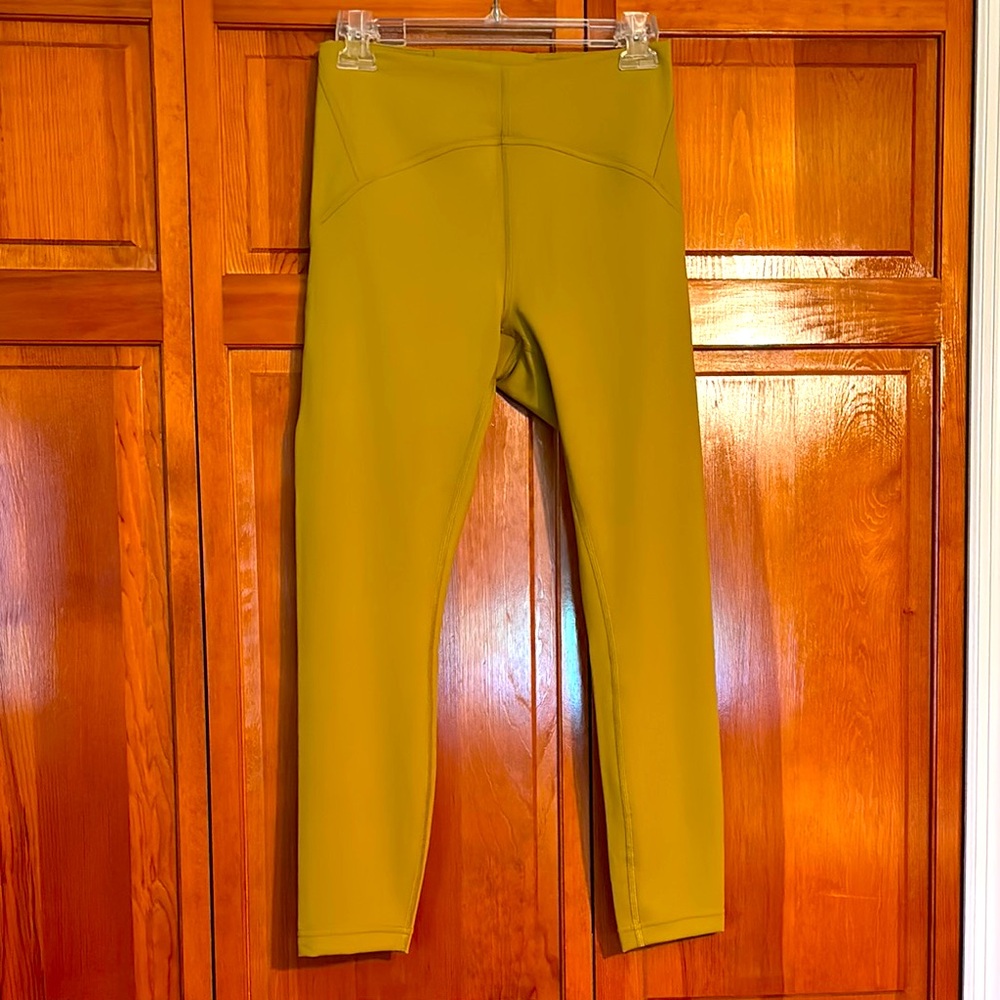 Lululemon Instill high rise tight 25” in Auric gold size 8